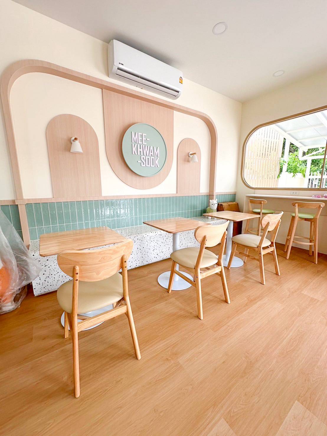line_oa_chat_250514_094541_group_2