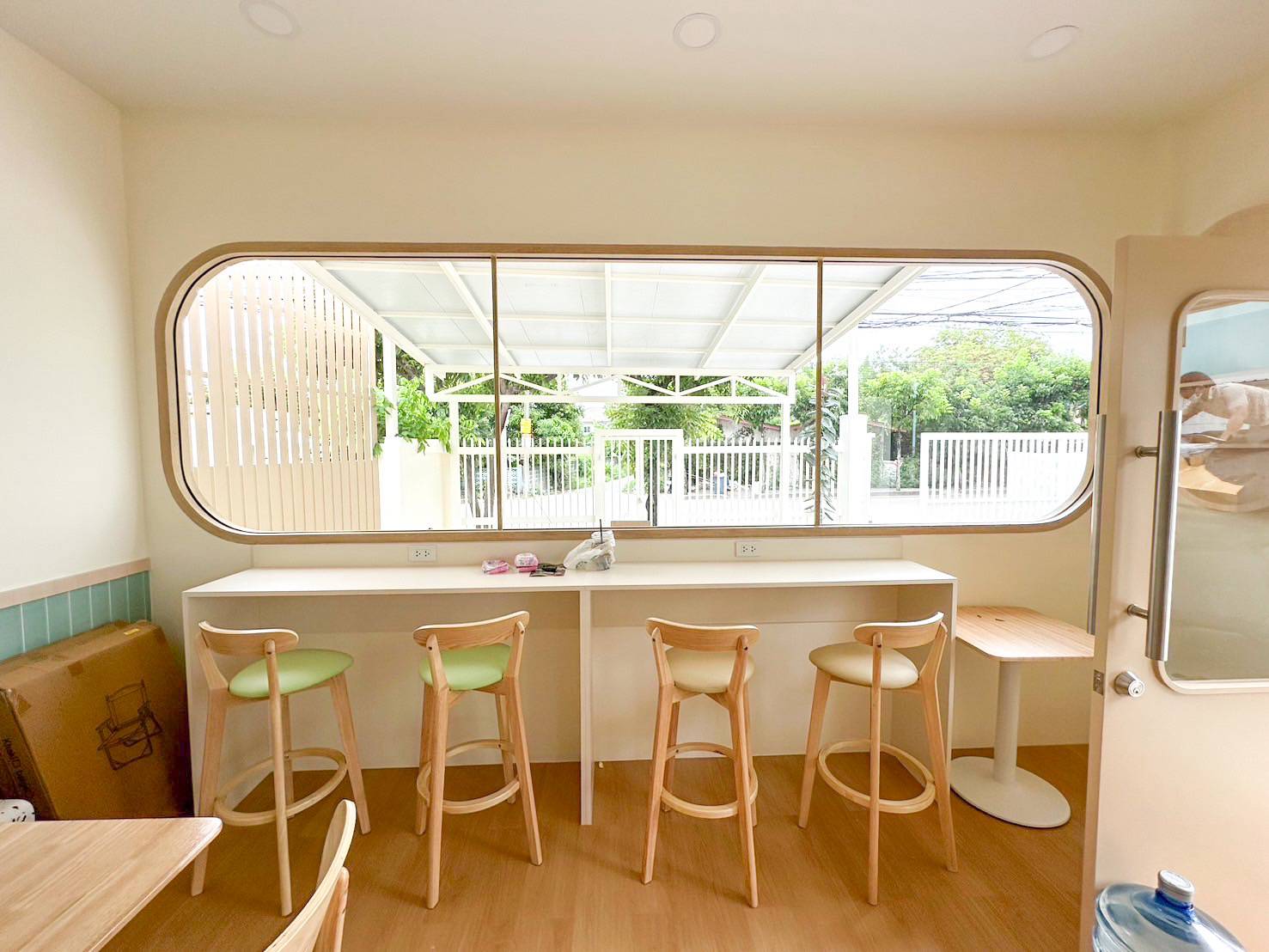 line_oa_chat_250514_094541_group_4